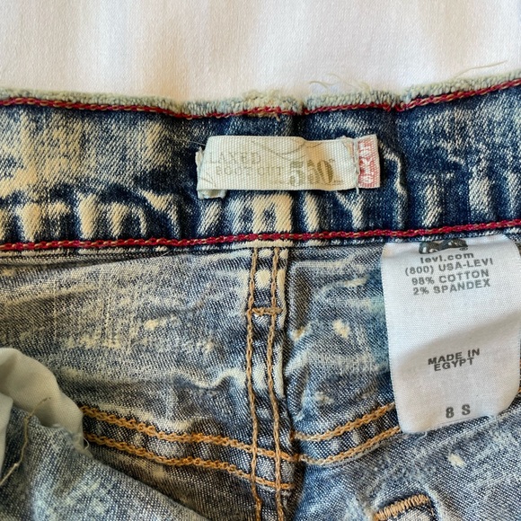 Vintage Distressed Levi High Waisted Shorts - Picture 6 of 9